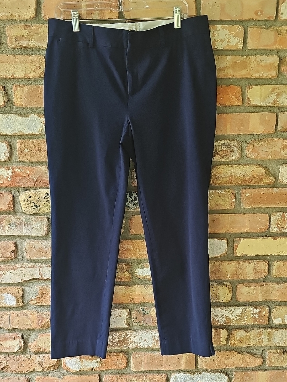 Crown & Ivy Navy Straight Leg Ankle Length Pants